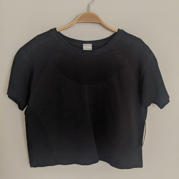 Lole Cropped T-Shirt NWT - Picture 3 of 10